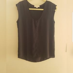 STELLA LUCE: BLACK SHORT SLEEVE BLOUSE!